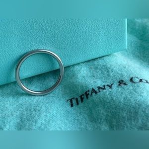 Tiffany & Co. Platinum Ring.  Size 7.